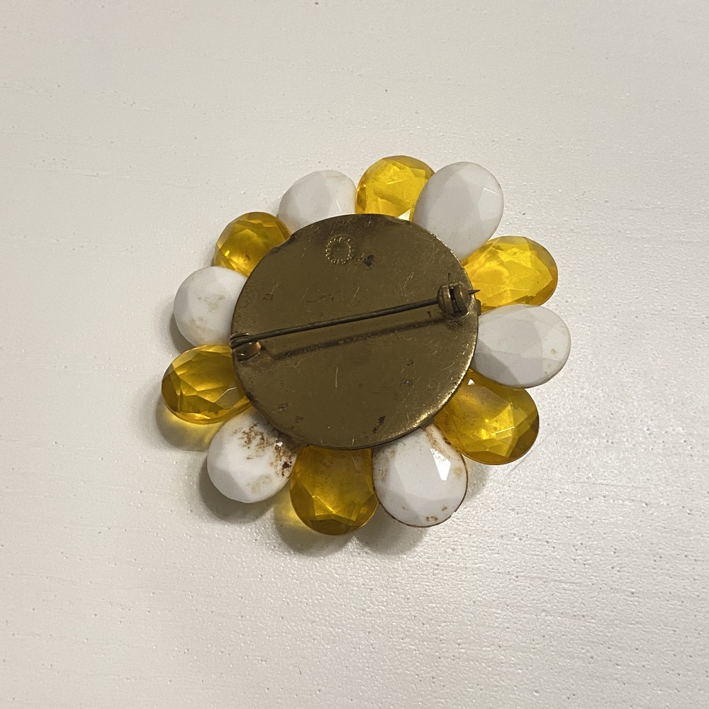 Vintage Floral Brooch Floral - Picture 2 of 6
